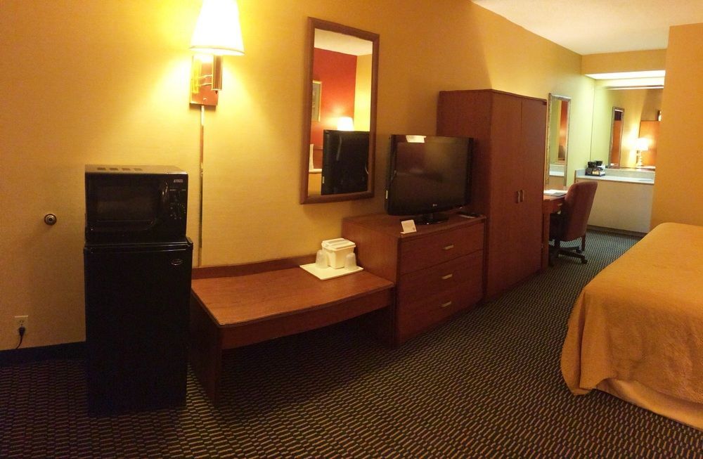 Quality Inn Christiansburg - Blacksburg Exteriér fotografie