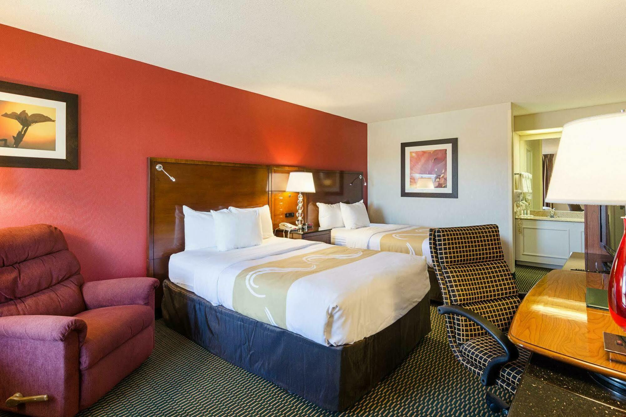 Quality Inn Christiansburg - Blacksburg Exteriér fotografie